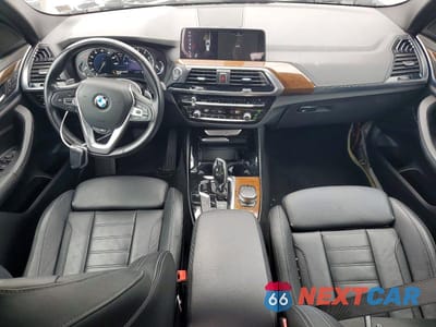 Zdjęcie 8 z 12 samochodu: 2018 BMW X3 XDRIVE30I VIN:5UXTR9C54JLC75628 - miniatura