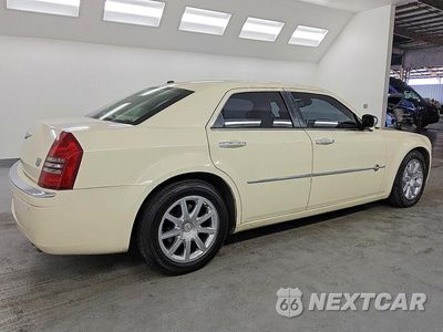 Trzecie zdjęcie samochodu z tyłu: 2007 CHRYSLER 300C VIN:2C3LA63H17H830124 - miniatura