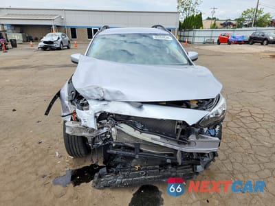 Piąte zdjęcie samochodu w środku: 2021 SUBARU CROSSTREK PREMIUM VIN:JF2GTAPC1M8680365 - miniatura