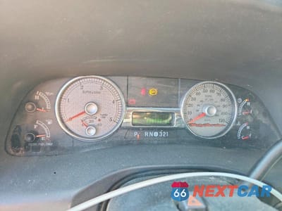 Zdjęcie 9 z 12 samochodu: 2005 FORD F250 VIN:1FTSW21P85EC90920 - miniatura