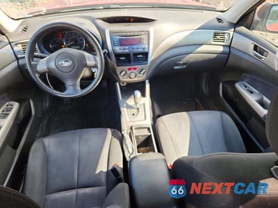Zdjęcie 8 z 13 samochodu: 2010 SUBARU FORESTER 2.5X PREMIUM VIN:JF2SH6CC2AH904947 - miniatura