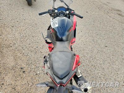 Zdjęcie 6 z 8 samochodu: 2025 KAWASAKI EX500 A VIN:ML5EXGJ17SDA72176 - miniatura
