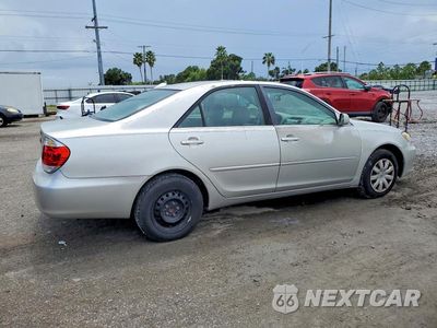 Trzecie zdjęcie samochodu z tyłu: 2006 TOYOTA CAMRY LE VIN:4T1BE30K06U116387 - miniatura