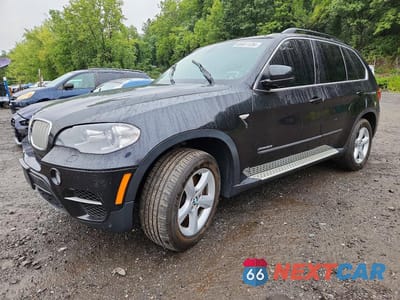 2012 BMW X5 XDRIVE50I 5UXZV8C57CL425490 - główne zdjęcie licytacji z USA - miniatura