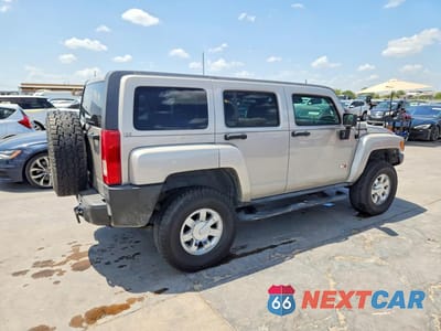 Trzecie zdjęcie samochodu z tyłu: 2009 HUMMER H3 VIN:5GTEN13E198145379 - miniatura