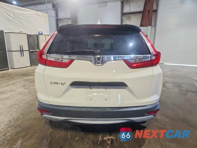 Zdjęcie 6 z 13 samochodu: 2018 HONDA CR-V LX VIN:2HKRW5H35JH420276 - miniatura