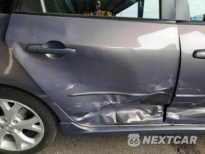 Zdjęcie 10 z 12 samochodu: 2007 MAZDA 3 HATCHBACK VIN:JM1BK343671622289 - miniatura