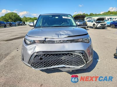 Piąte zdjęcie samochodu w środku: 2025 KIA SOUL LX VIN:KNDJ23AUXS7935263 - miniatura