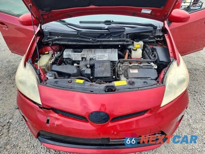 Zdjęcie 11 z 12 samochodu: 2014 TOYOTA PRIUS TWO VIN:JTDKN3DU9E1773933 - miniatura