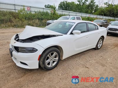 2015 DODGE CHARGER SE 2C3CDXBG6FH798985 - główne zdjęcie licytacji z USA - miniatura