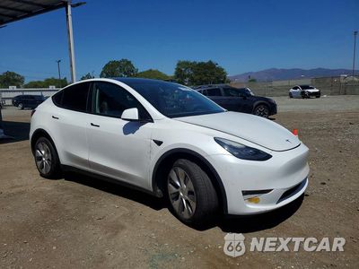 Czwarte zdjęcie samochodu z boku: 2022 TESLA MODEL Y VIN:7SAYGDEE1NF358245 - miniatura