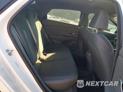 Zdjęcie 10 z 13 samochodu: 2022 HYUNDAI ELANTRA SEL VIN:5NPLM4AG5NH075811 - miniatura