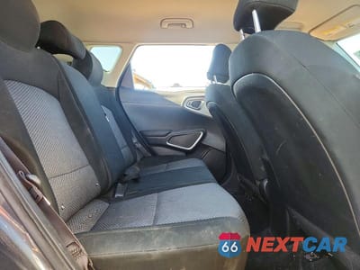 Zdjęcie 10 z 13 samochodu: 2022 KIA SOUL LX VIN:KNDJ23AU4N7814801 - miniatura