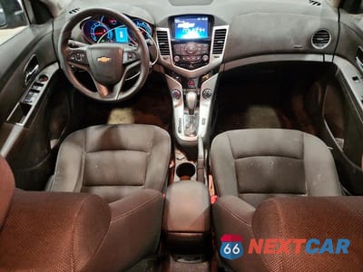 Zdjęcie 8 z 12 samochodu: 2016 CHEVROLET CRUZE 4D LT VIN:1G1PE5SB5G7146612 - miniatura