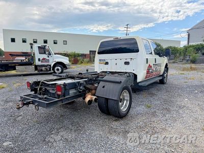 Czwarte zdjęcie samochodu z boku: 2011 FORD F350 SUPER DUTY VIN:1FD8W3HT6BEA67107 - miniatura