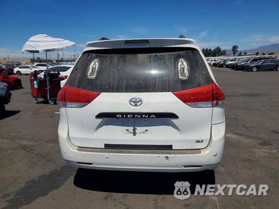 Zdjęcie 6 z 13 samochodu: 2011 TOYOTA SIENNA XLE 8-PASSENGER VIN:5TDYK3DC4BS054839 - miniatura