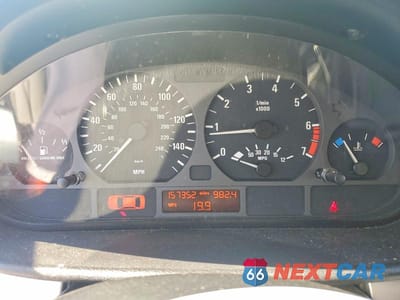 Zdjęcie 9 z 12 samochodu: 2002 BMW 325 I VIN:WBAEV33462KL58392 - miniatura
