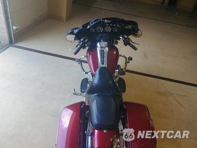 Zdjęcie 6 z 8 samochodu: 2017 HARLEY-DAVIDSON FLHX STREET GLIDE VIN:1HD1KBC15HB607069 - miniatura