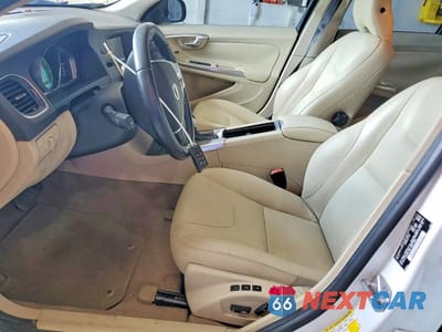 Zdjęcie 7 z 13 samochodu: 2015 VOLVO V60 PREMIER VIN:YV140MEB4F1207572 - miniatura