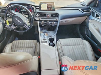 Zdjęcie 8 z 12 samochodu: 2019 GENESIS G70 ELITE VIN:KMTG34LA8KU021175 - miniatura