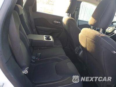Zdjęcie 11 z 14 samochodu: 2015 JEEP CHEROKEE LATITUDE VIN:1C4PJLCB6FW532501 - miniatura