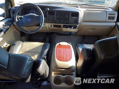 Zdjęcie 8 z 12 samochodu: 2005 FORD EXCURSION EDDIE BAUER VIN:1FMSU45P95EB92468 - miniatura