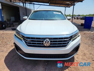 Piąte zdjęcie samochodu w środku: 2022 VOLKSWAGEN PASSAT R-LINE VIN:1VWMA7A32NC000861 - miniatura