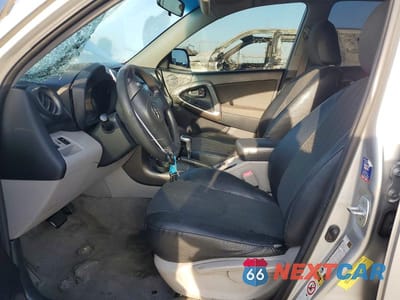 Zdjęcie 7 z 13 samochodu: 2009 TOYOTA RAV4 BASE VIN:JTMZF33V09D001802 - miniatura