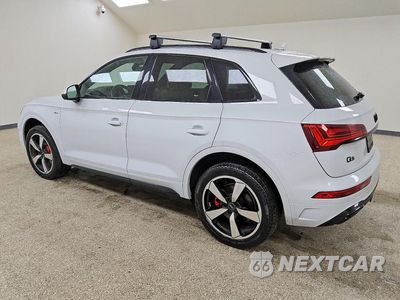Drugie zdjęcie samochodu z przodu: 2024 AUDI Q5 VIN:WA1EAAFYXR2101483 - miniatura