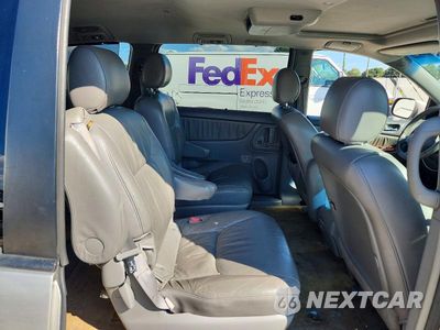 Zdjęcie 11 z 14 samochodu: 2007 TOYOTA SIENNA XLE 7-PASSENGER VIN:5TDZK22CX7S077647 - miniatura