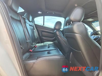 Zdjęcie 10 z 12 samochodu: 2013 LINCOLN MKS VIN:1LNHL9EK8DG616370 - miniatura