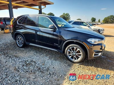 Czwarte zdjęcie samochodu z boku: 2017 BMW X5 XDRIVE35I VIN:5UXKR0C31H0X79391 - miniatura