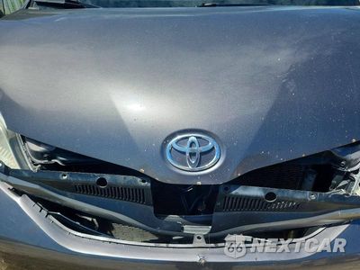 Zdjęcie 12 z 13 samochodu: 2013 TOYOTA SIENNA XLE 8-PASSENGER VIN:5TDYK3DC2DS357637 - miniatura