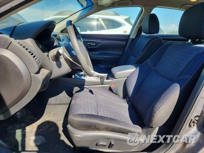 Zdjęcie 7 z 12 samochodu: 2016 NISSAN ALTIMA 2.5 S VIN:1N4AL3AP3GC247584 - miniatura