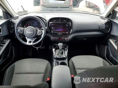 Zdjęcie 8 z 12 samochodu: 2022 KIA SOUL EX VIN:KNDJ33AU4N7165739 - miniatura