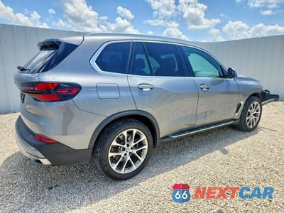 Trzecie zdjęcie samochodu z tyłu: 2025 BMW X5 XDRIVE40I VIN:5UX23EU01S9Z42899 - miniatura