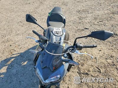 Piąte zdjęcie samochodu w środku: 2024 KAWASAKI ER650 P VIN:ML5EREP12RDAB5038 - miniatura