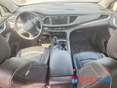 Zdjęcie 8 z 13 samochodu: 2020 BUICK ENCLAVE AVENIR VIN:5GAEVCKW5LJ140121 - miniatura