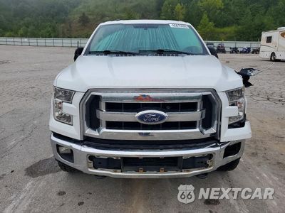 Piąte zdjęcie samochodu w środku: 2017 FORD F150 SUPERCREW VIN:1FTEW1EP9HFB23725 - miniatura