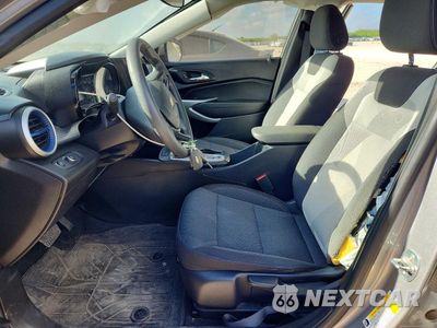 Zdjęcie 7 z 12 samochodu: 2024 CHEVROLET TRAX LS VIN:KL77LFE27RC126772 - miniatura