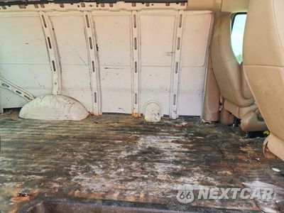 Zdjęcie 11 z 13 samochodu: 2019 CHEVROLET EXPRESS 2500 CARGO DELIVERY VAN VIN:1GCWGAFP0K1369535 - miniatura