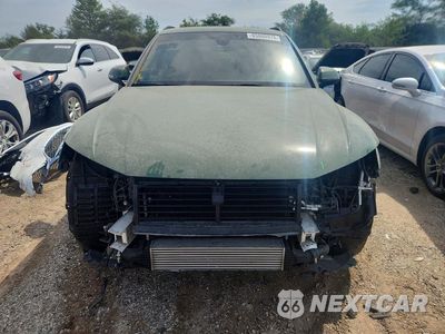Piąte zdjęcie samochodu w środku: 2024 AUDI Q5 PREMIUM PLUS 45 VIN:WA1EAAFY0R2146139 - miniatura