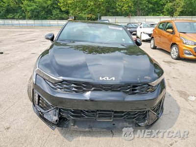 Piąte zdjęcie samochodu w środku: 2025 KIA K5 GT LINE VIN:KNAG64J7XS5325662 - miniatura