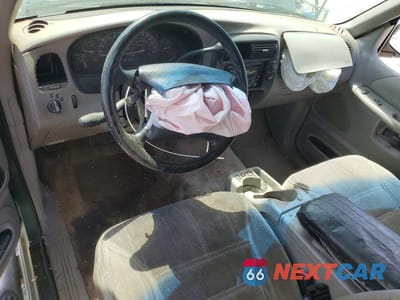 Zdjęcie 8 z 12 samochodu: 1998 FORD EXPLORER VIN:1FMYU22X6WUC46769 - miniatura