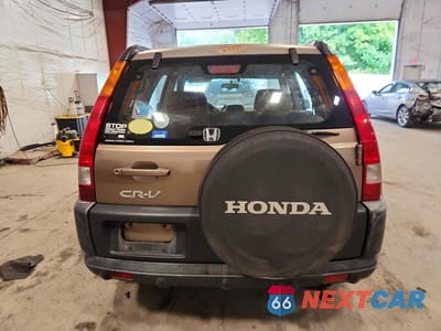 Zdjęcie 6 z 12 samochodu: 2002 HONDA CR-V LX VIN:JHLRD78482C037460 - miniatura