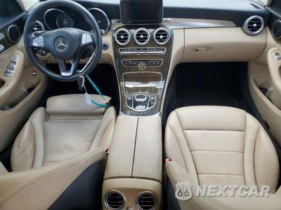Zdjęcie 8 z 12 samochodu: 2018 MERCEDES-BENZ C 300 VIN:WDDWF4JB6JR389732 - miniatura