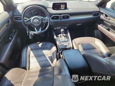 Zdjęcie 8 z 14 samochodu: 2019 MAZDA CX-5 SIGNATURE VIN:JM3KFBEYXK0580952 - miniatura