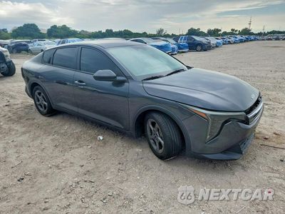Czwarte zdjęcie samochodu z boku: 2025 KIA K4 LXS VIN:3KPFT4DEXSE146351 - miniatura