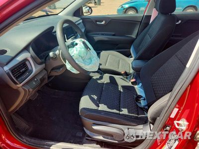 Zdjęcie 7 z 12 samochodu: 2018 KIA RIO S VIN:3KPA24AB7JE136110 - miniatura