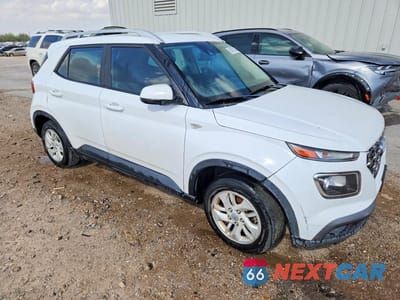 Czwarte zdjęcie samochodu z boku: 2020 HYUNDAI VENUE SEL VIN:KMHRC8A34LU028947 - miniatura